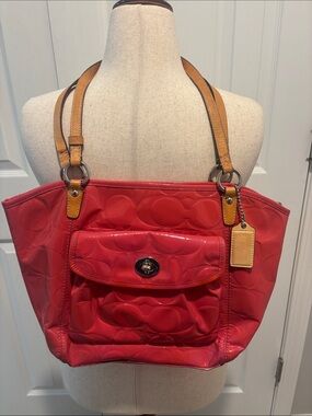 2009 coach Leah pink patent leather